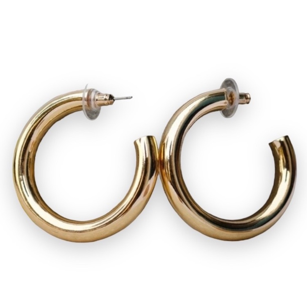 New 14k Gold Plated Sterling Silver Classic 4mm Hoop Push Back Stud Earrings - Picture 2 of 10